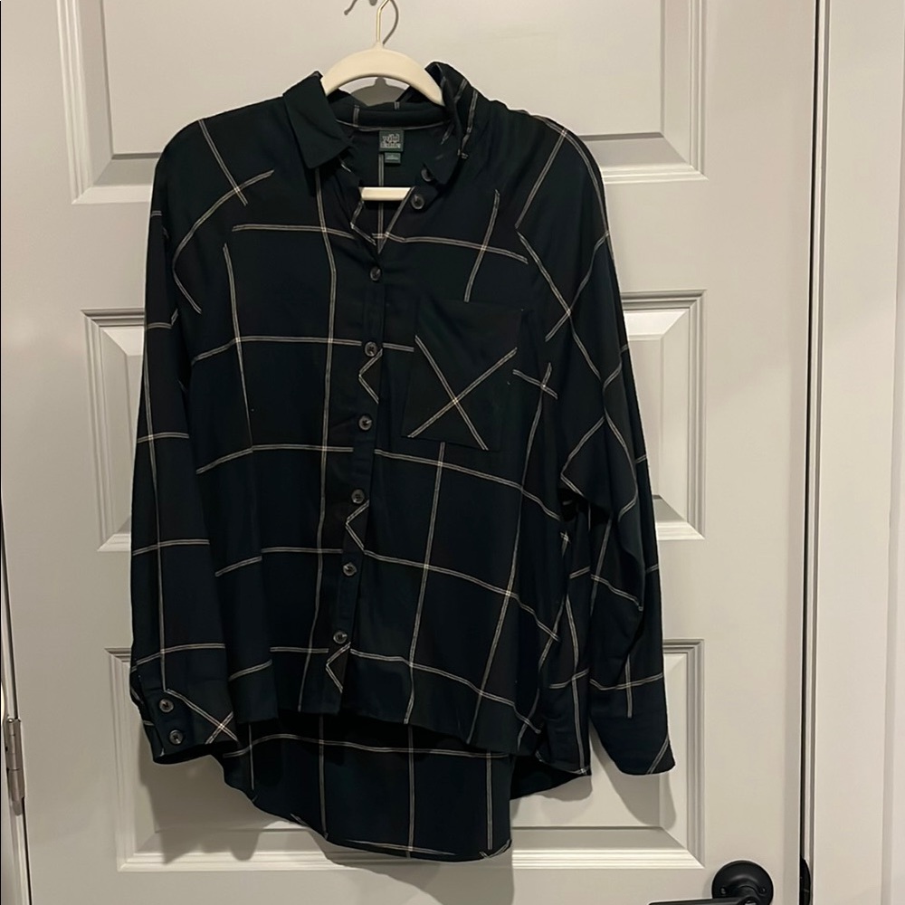 Dark Green Plaid Button-Up Shirt